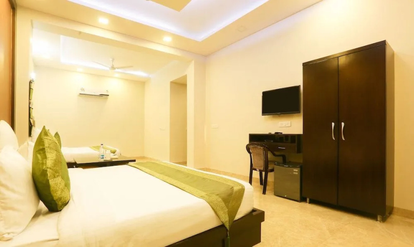 Treebo Hotel WOW