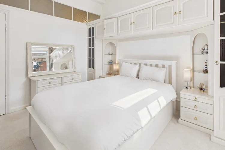 Host Stay 27 Metropole Towers
