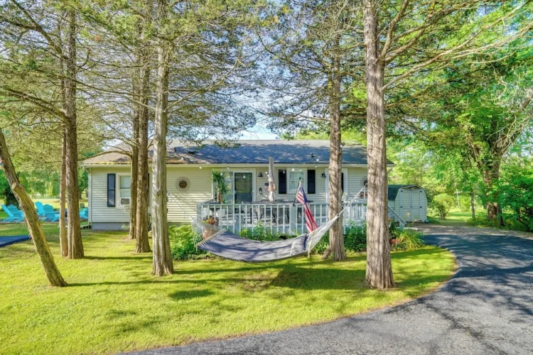 3 Bedrooms Cottage