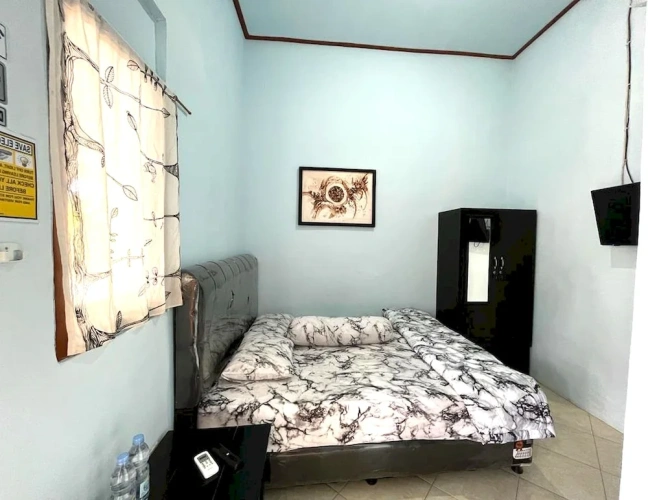 Deluxe Studio