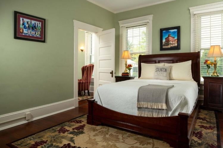 Double Suite