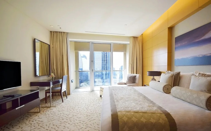 Key Host - Downtown Dubai Mall