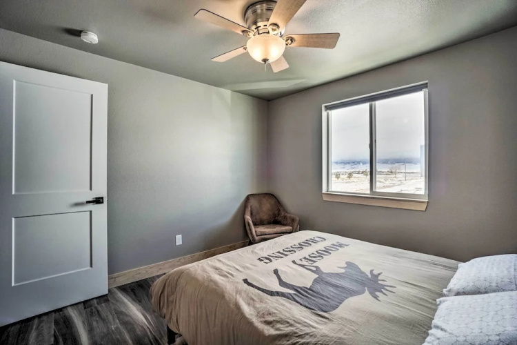 Spacious Saratoga Condo w/ Mountain Views!