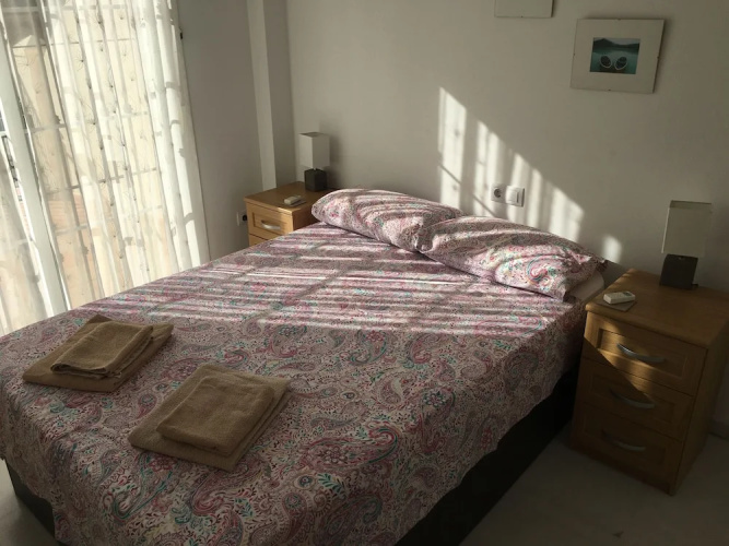 Modern 2 Bedroom Holiday Home