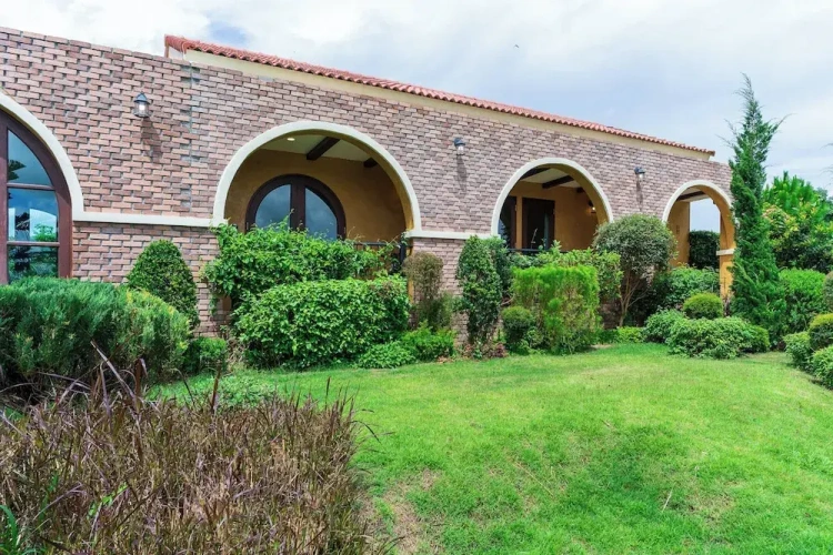 2 Bedrooms Family Villa
