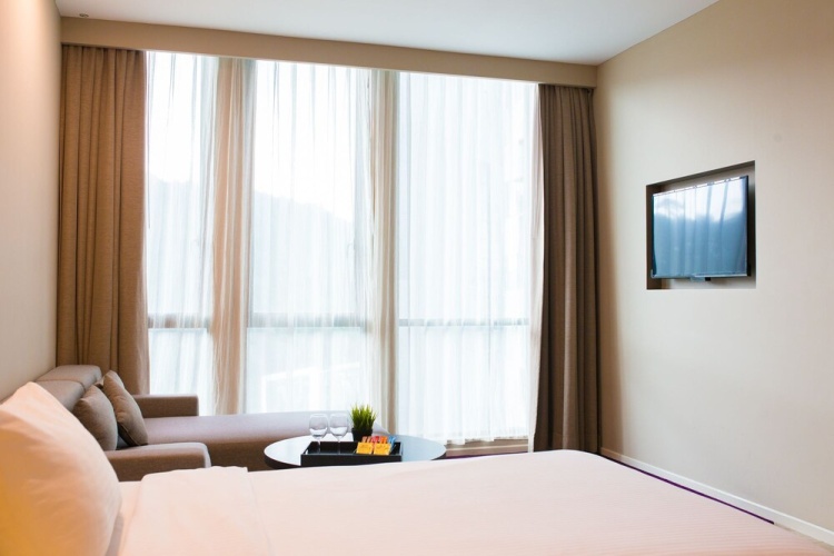 Guest rooms
