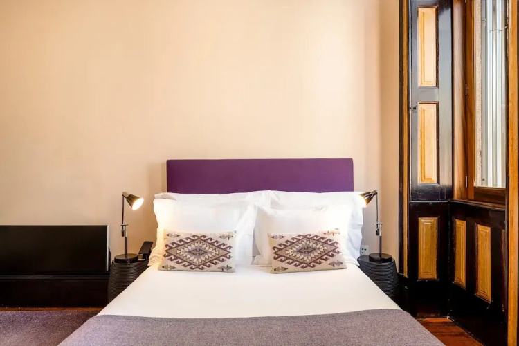 Charming Porto Studio - Central & Cozy