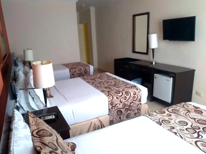 Hotel Arizona Suites