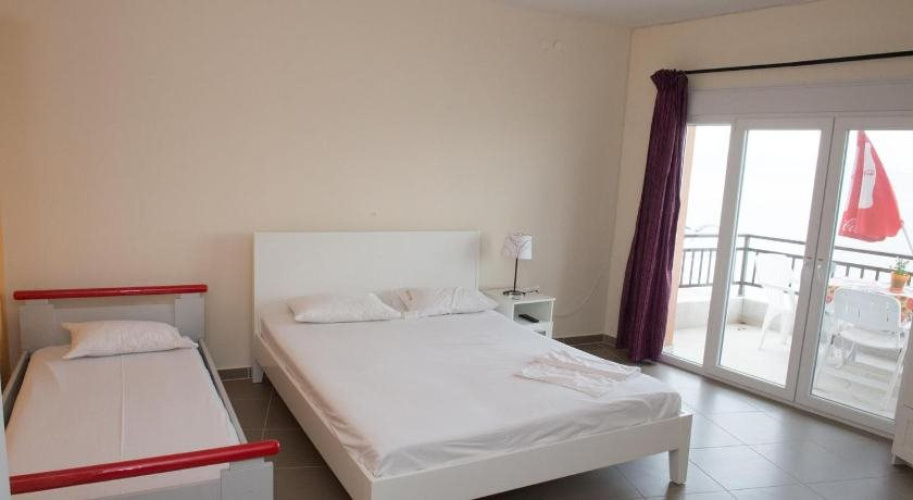 Rooms Elena