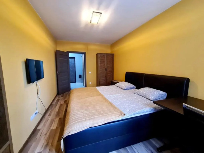 West Luxury Apartment