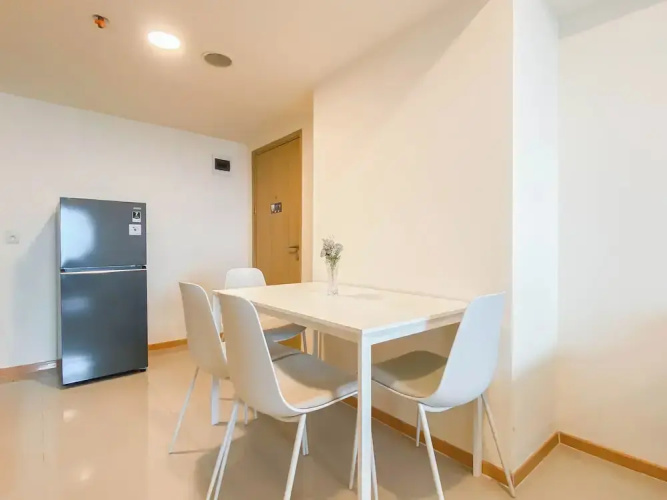 Simple Look 3Br Meikarta Apartment
