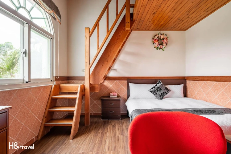 Standard Quadruple Duplex room
