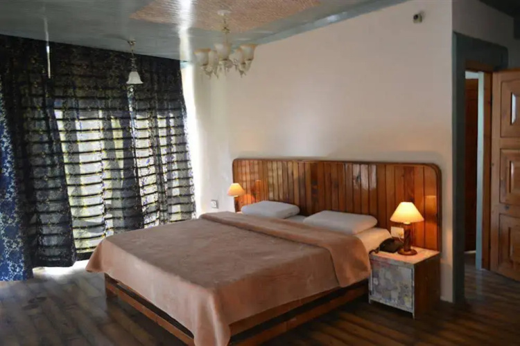 Hotel Manali Mahal