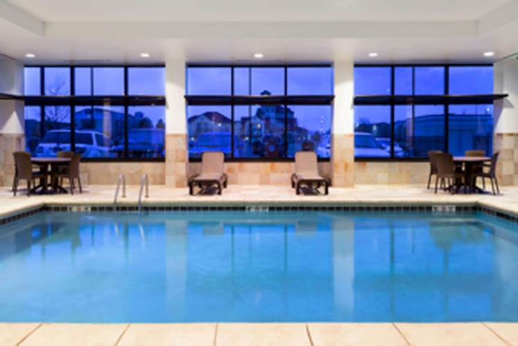 Baymont by Wyndham Denver International Airport photo 11