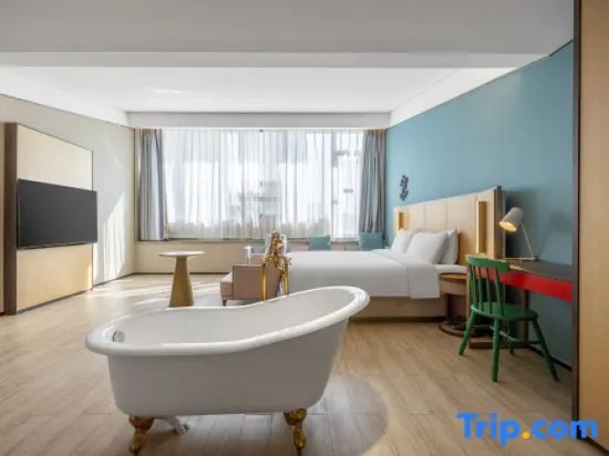 2 Bedrooms Double Suite