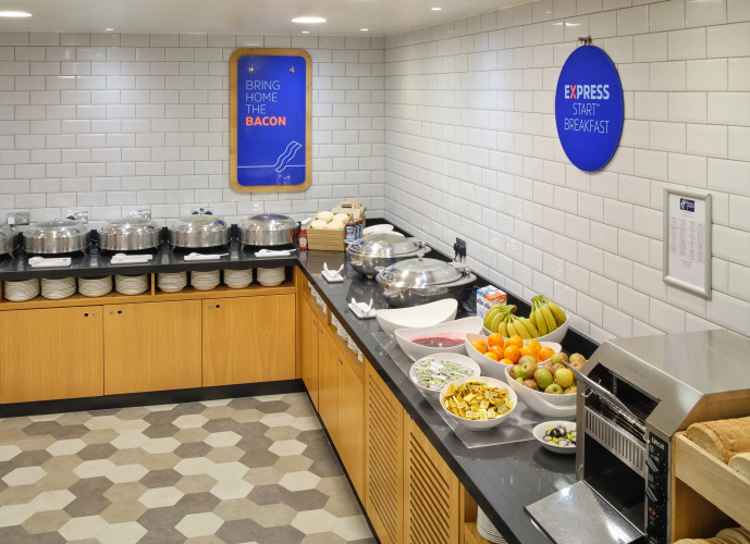 Holiday Inn Express Birmingham - City Centre photo 14