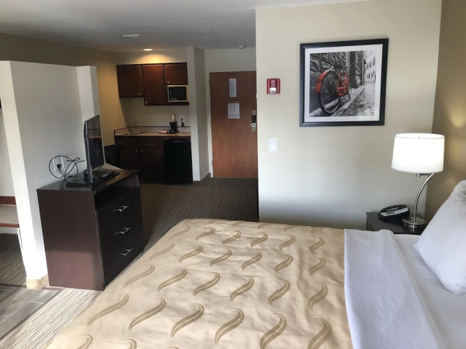 Quality Inn Suites Meridian