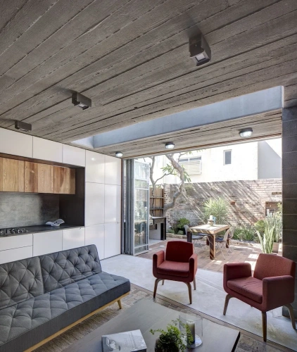 3 Bedrooms Executive Cottage
