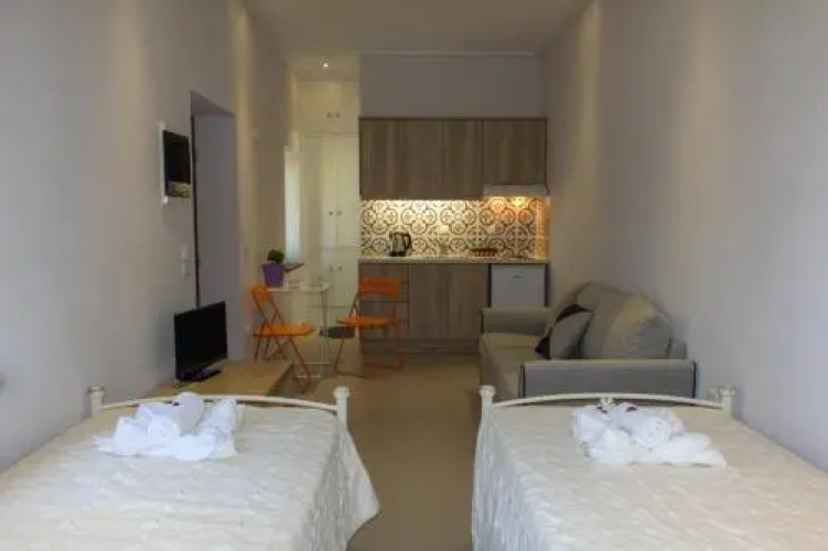 Perivoli Stone house