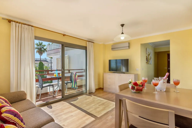 Apartamentos Roses