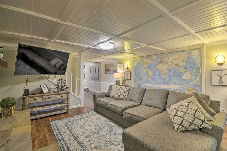 Spacious Home w/ Yard, 20 Miles to Olympic NP