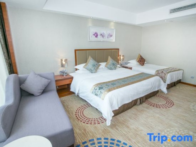 Family Suite with ocean view