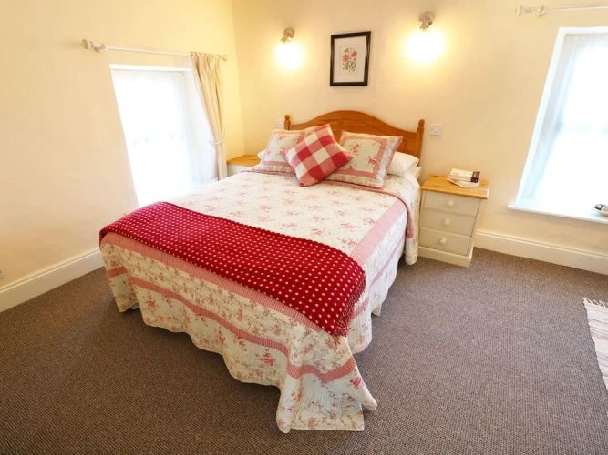 Shop Cottage