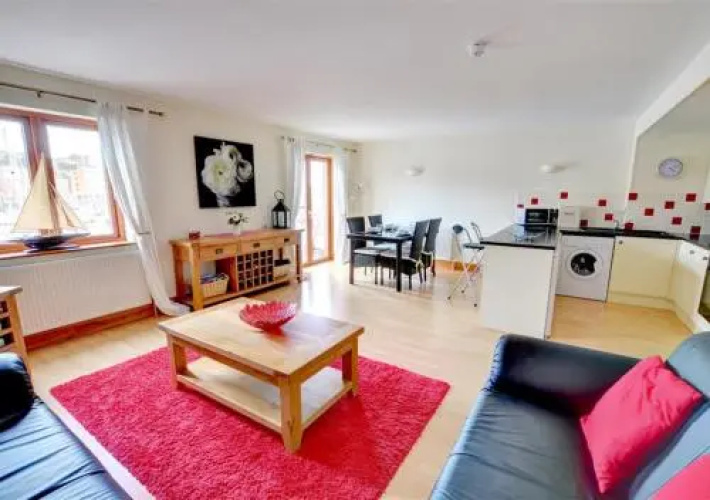 14 Neptune House