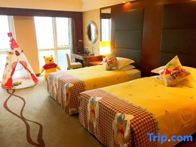 Standard Twin Family room