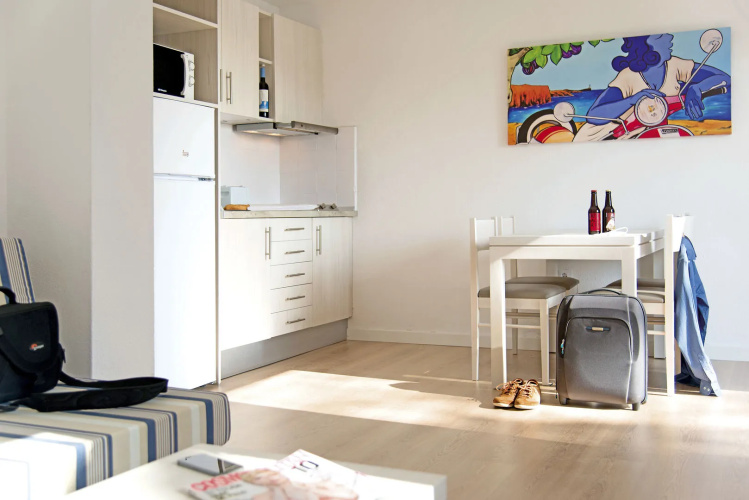 Apartamentos Cala Blanca