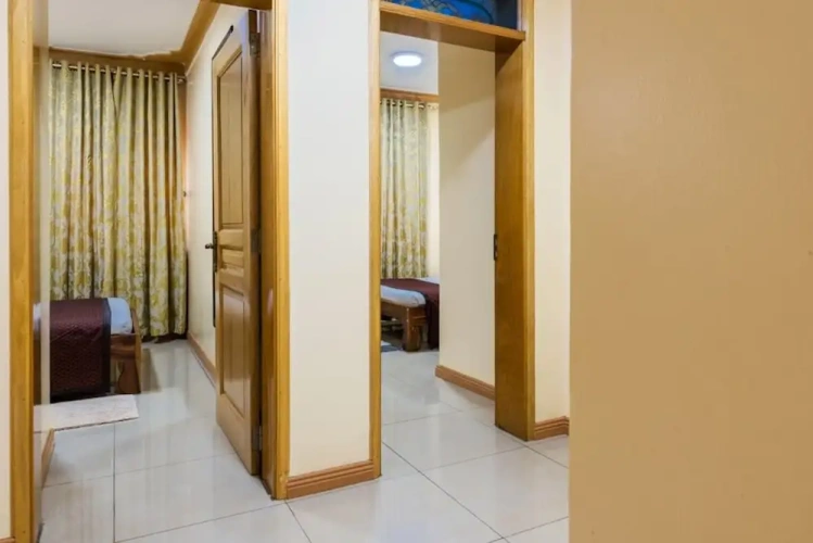2 Bedrooms Apartment with balcony and with garden view
