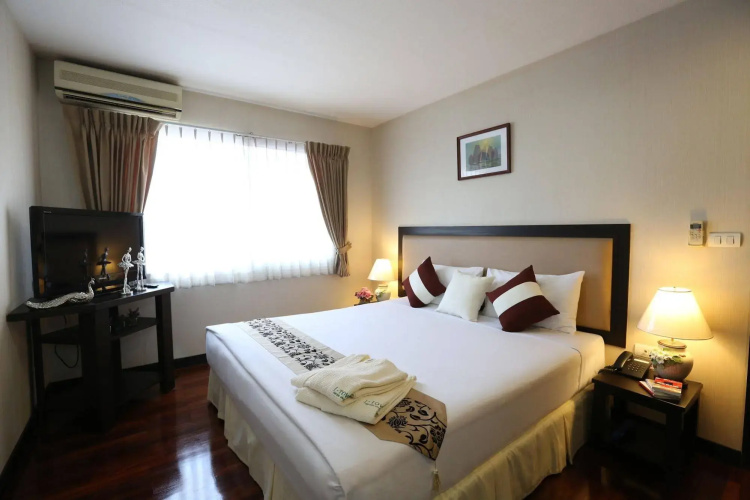 J-Town Serviced Apartments