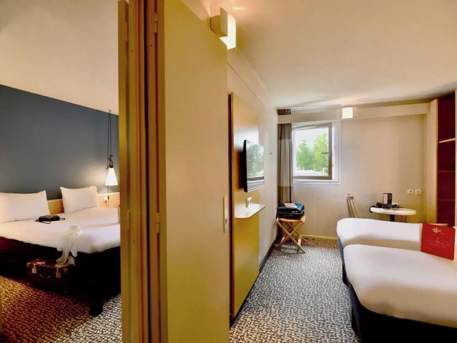 Standard Quadruple room