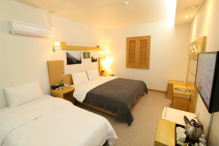Guest rooms