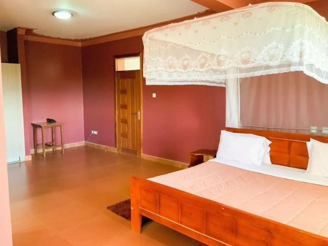 Deluxe Suite with balcony and with garden view