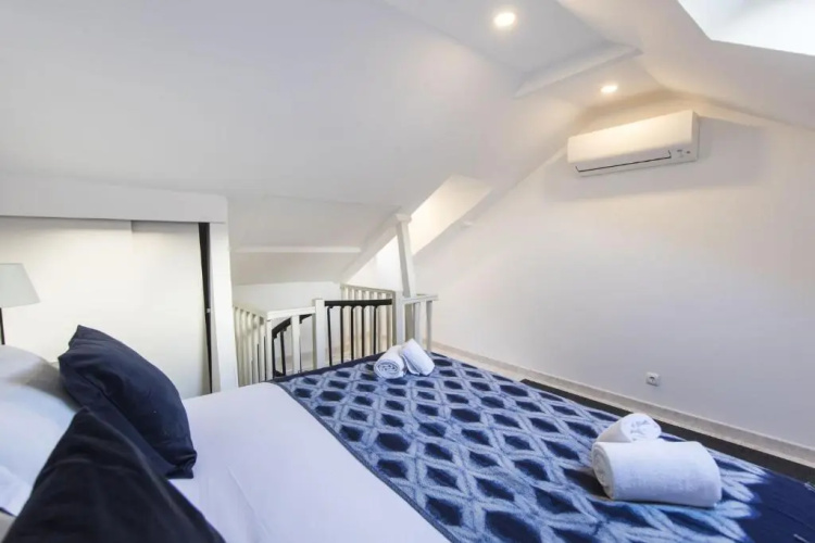 Traditional Duplex Apartments in Principe Real