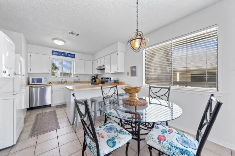 Wolf Bay Villas 209
