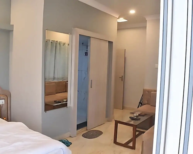 Standard Club room