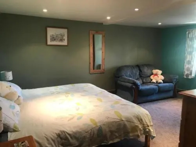 Manor Farm Bed and Breakfast