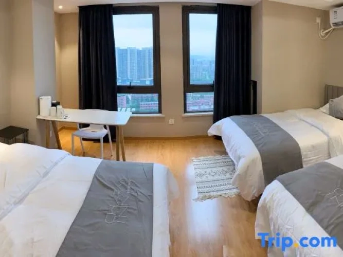 Business Triple room