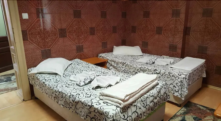 Shans 2 Hostel