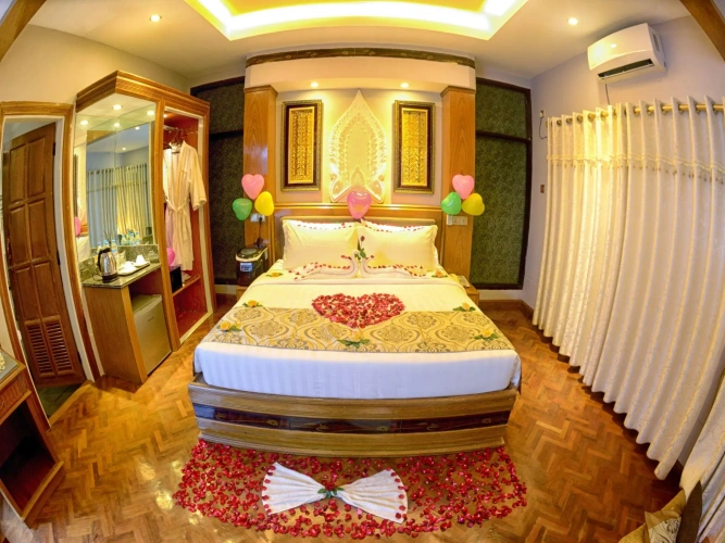 Deluxe Double room