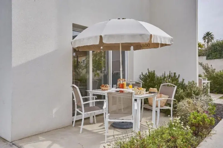 2 Bedrooms Cottage with balcony