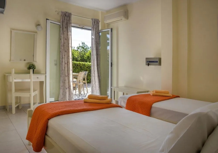 Marinos Apartments