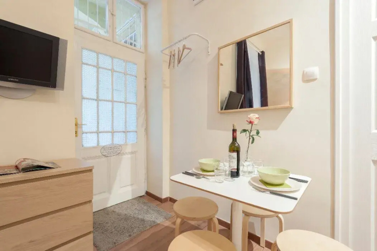 Home Apartment