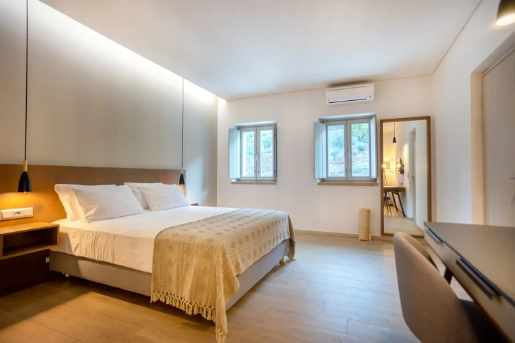 Deluxe Family Suite