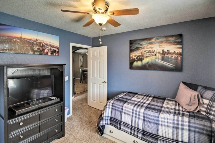 3 Bedrooms Cottage