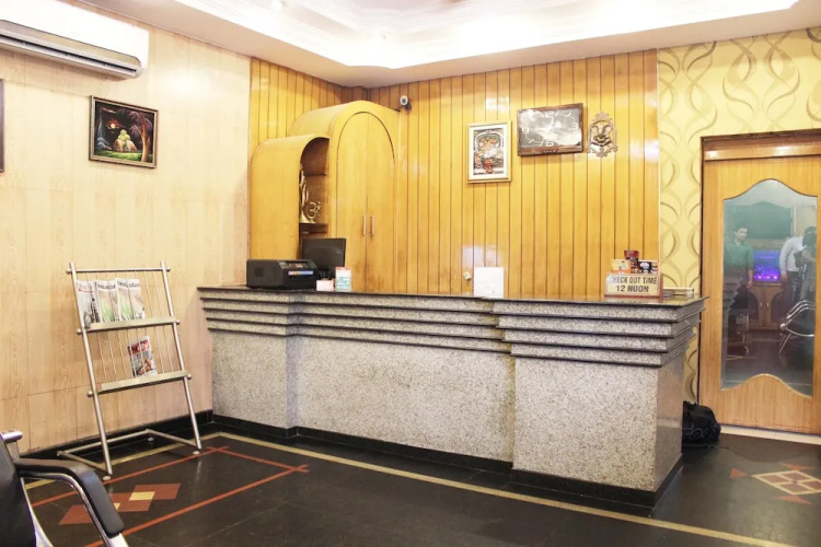 OYO 1946 Hotel Vinayak