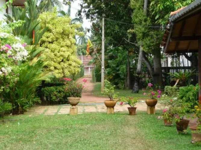 Cinnamon Bungalow