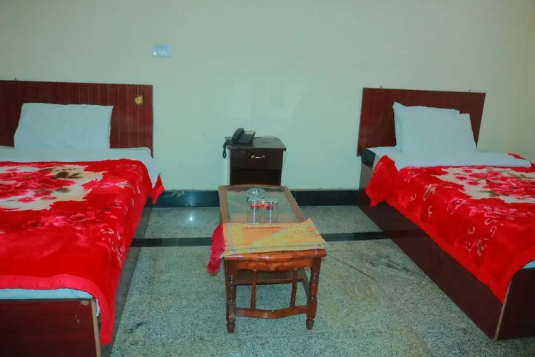 Hotel shaheen International